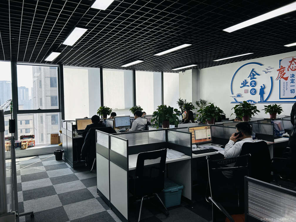 專業(yè)深耕，穩(wěn)健前行 青島鼎鋮融信商務(wù)信息咨詢與企業(yè)管理咨詢的前瞻思考